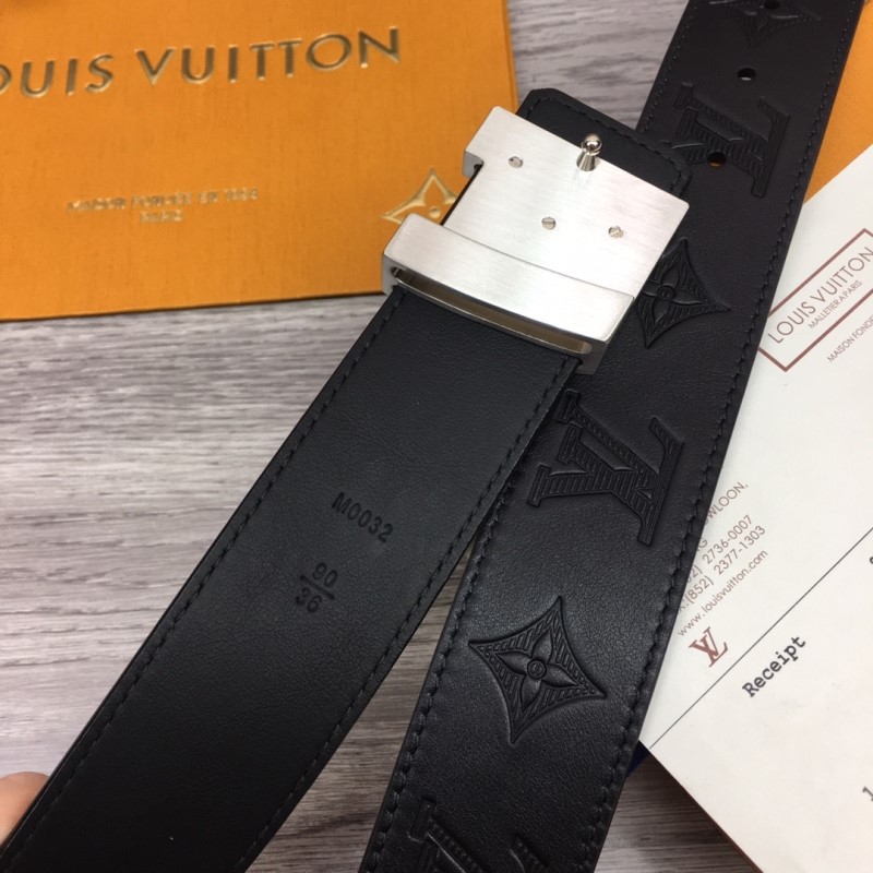 LOUIS VUITTON Belts